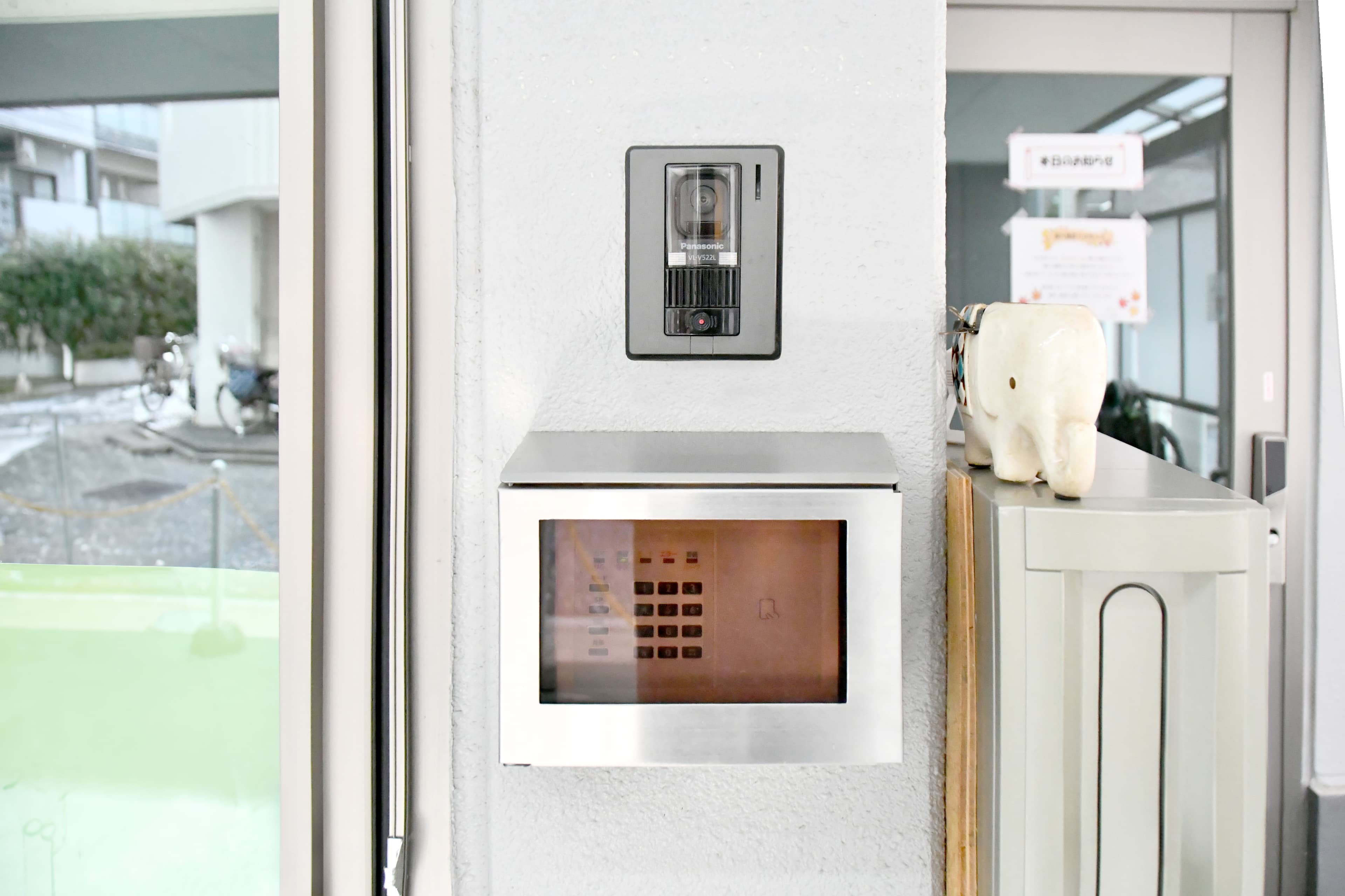 【まるこ保育園】オートロック